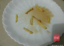 清蒸鲈鱼的做法图解4