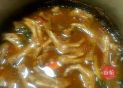 鲍汁扣鹅掌的做法图解4