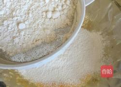 奶油提子蛋糕卷的做法图解3