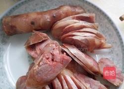 香肠炒花菜的做法图解2