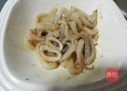 青瓜炒鲜鱿的做法图解5