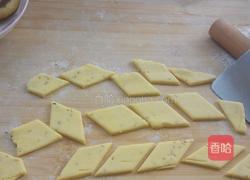 紫薯，蛋黄，枣泥玉米面饼！的做法图解5