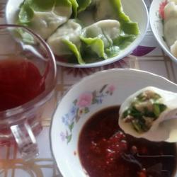 翡翠饺子(韭菜猪肉馅)的做法[图]