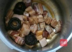 蘑菇炖肉的做法图解7