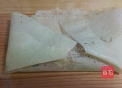 煎饼韭菜盒子的做法图解11