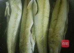 煎焖沙丁鱼的做法图解3