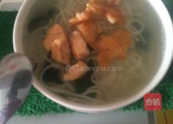 三文鱼菠菜面的做法图解7