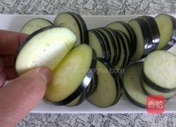 茄汁茄盒的做法图解2