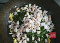 韭菜鸡蛋虾仁饺子的做法图解10