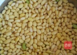炒黄豆的做法图解2