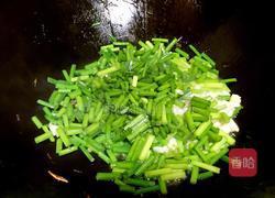 油爆小河虾的做法图解4