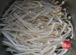 清蒸金针菇的做法图解1