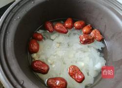红枣银耳莲子羹的做法图解3
