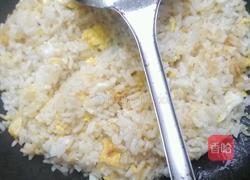 酱油蛋炒饭的做法图解8