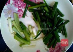 木耳炒鸡蛋的做法图解3