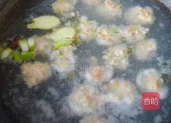 小白菜丸子汤的做法图解7