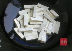 韭菜炒豆腐的做法图解3
