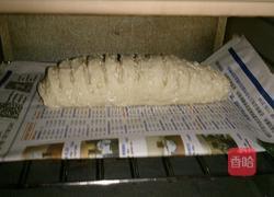 核桃仁金线虫面包的做法图解5