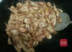 油爆小米虾的做法图解5