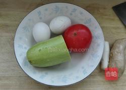 鸡蛋炒双西的做法图解1