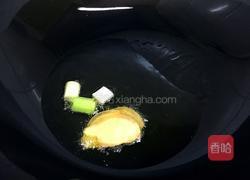 蒜苗炒猪肝的做法图解3