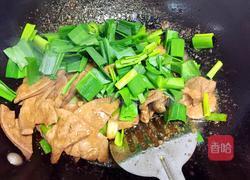 蒜苗炒猪肝的做法图解7