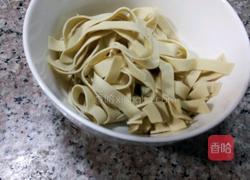 凉拌红萝卜丝的做法图解4