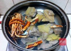 五指毛桃煲鸡汤的做法图解5