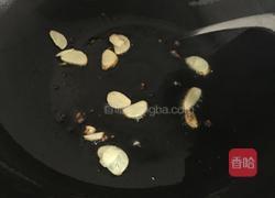 菠菜木耳的做法图解2