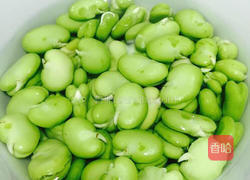 炒蚕豆的做法图解2