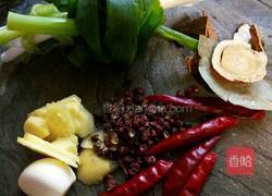 卤蹄膀的做法图解3