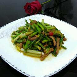 蒜苗炒肉丝的做法[图]