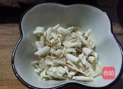 人参猪肉汤的做法图解2