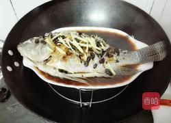 豆鼓蒸鱼的做法图解4