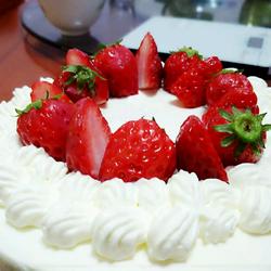 莓语（草莓奶油蛋糕）的做法[图]