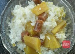 红薯香肠焖饭的做法图解7