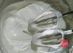 咖啡芒果慕斯的做法图解2