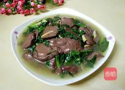 Illustration of how to stir-fry pig blood with leeks 7