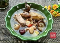 清补凉斑鸠猪骨汤的做法图解12