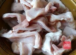 猪肚煲鸡汤的做法图解2