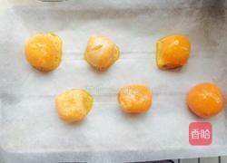 蛋黄酥的做法图解4