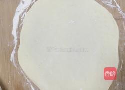 鸡油葱花薄饼的做法图解2