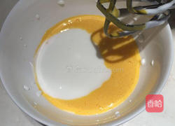 无油酸奶蛋糕的做法图解4