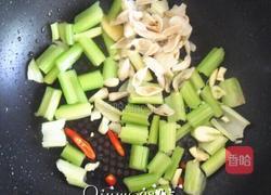 素炒芹菜百合的做法图解6