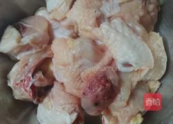 红烧辣子鸡的做法图解1