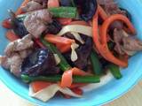杂菌炒肉