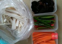 杂菌炒肉的做法图解1