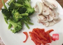 奶香意粉的做法图解2