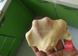 松软黑芝麻饼的做法图解3