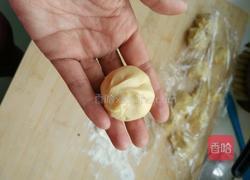 松软黑芝麻饼的做法图解6